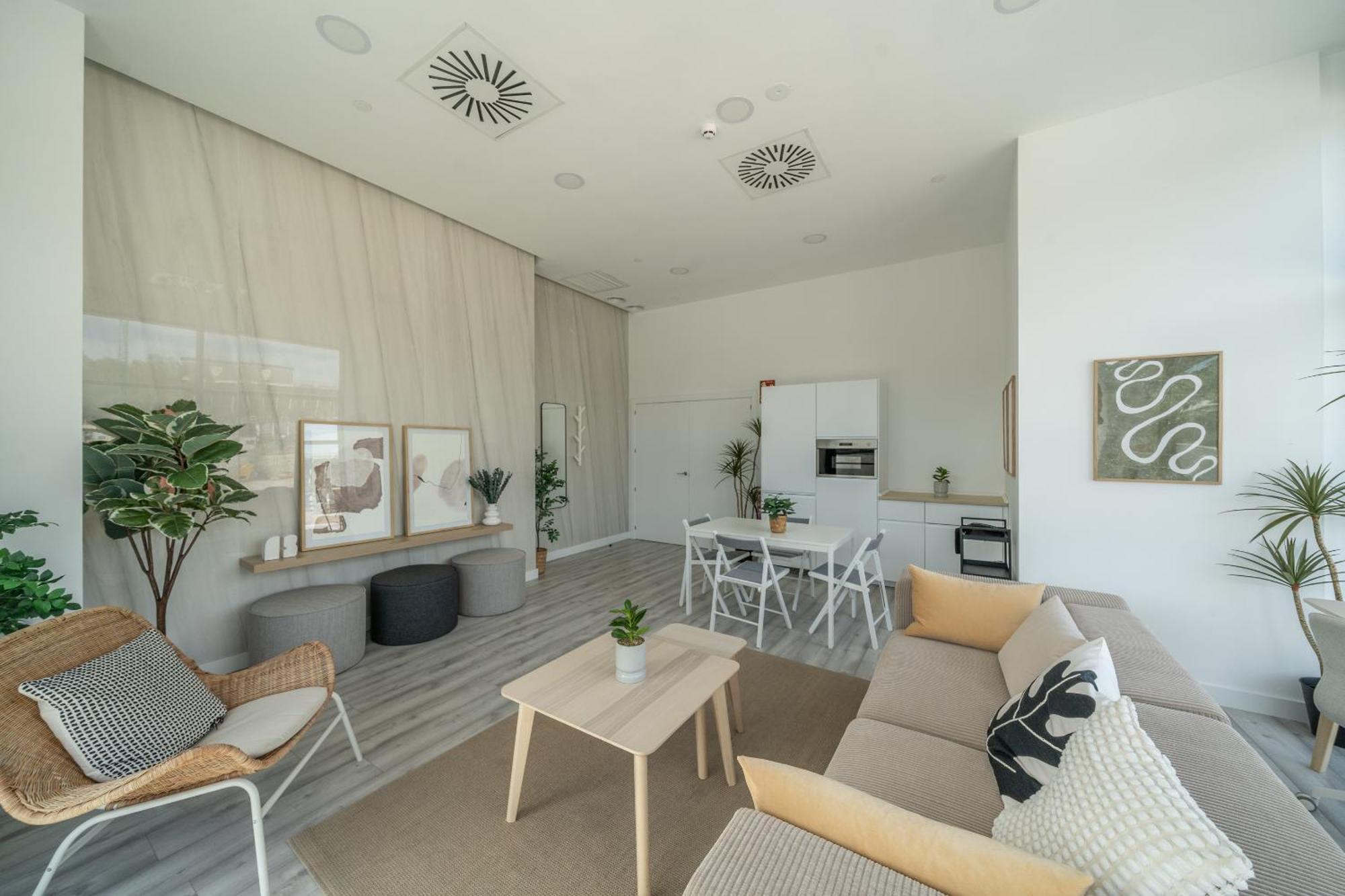 Xpce Urban 3 Malaga Skyline - Parking Free Apartment ภายนอก รูปภาพ