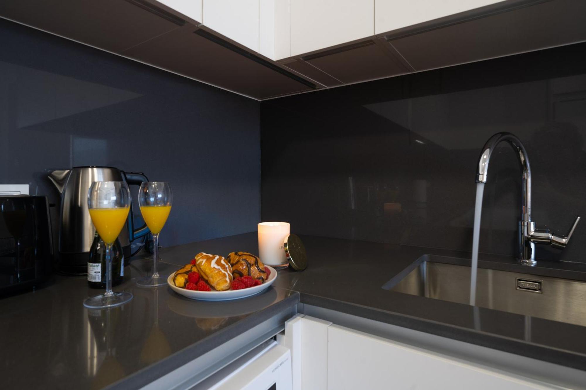 Xpce Urban 3 Malaga Skyline - Parking Free Apartment ภายนอก รูปภาพ